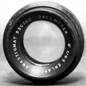 Dallmeyer 4 inch standard anastigmat enlarger lens (102mm)